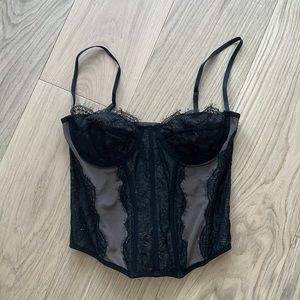 URBAN OUTFITTERS CORSET